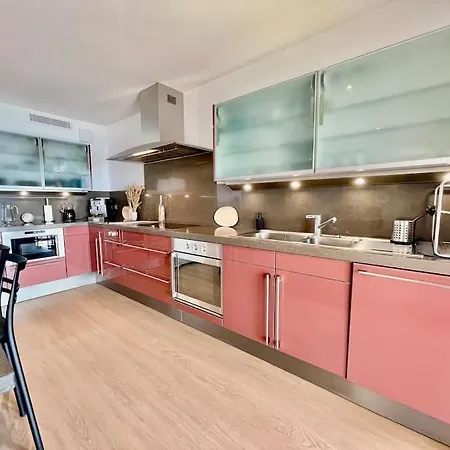 Apartment Vue Mer Imprenable A 20 M Plage Sainte-Maxime